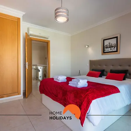 Hébergement de vacances #226 Lii Pool & Comfort