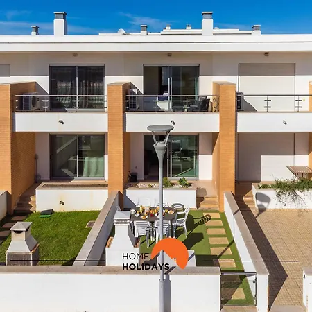 #226 Lii By Holidays * Albufeira